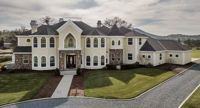 This house in Prather is for sale at $1,099,000. It features five bedrooms, fourth bathrooms and is 4,074 square feet. The home is roughly a 30-minute drive to downtown Fresno.